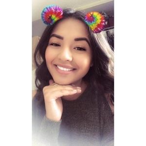 Meet your Posher, Caridad